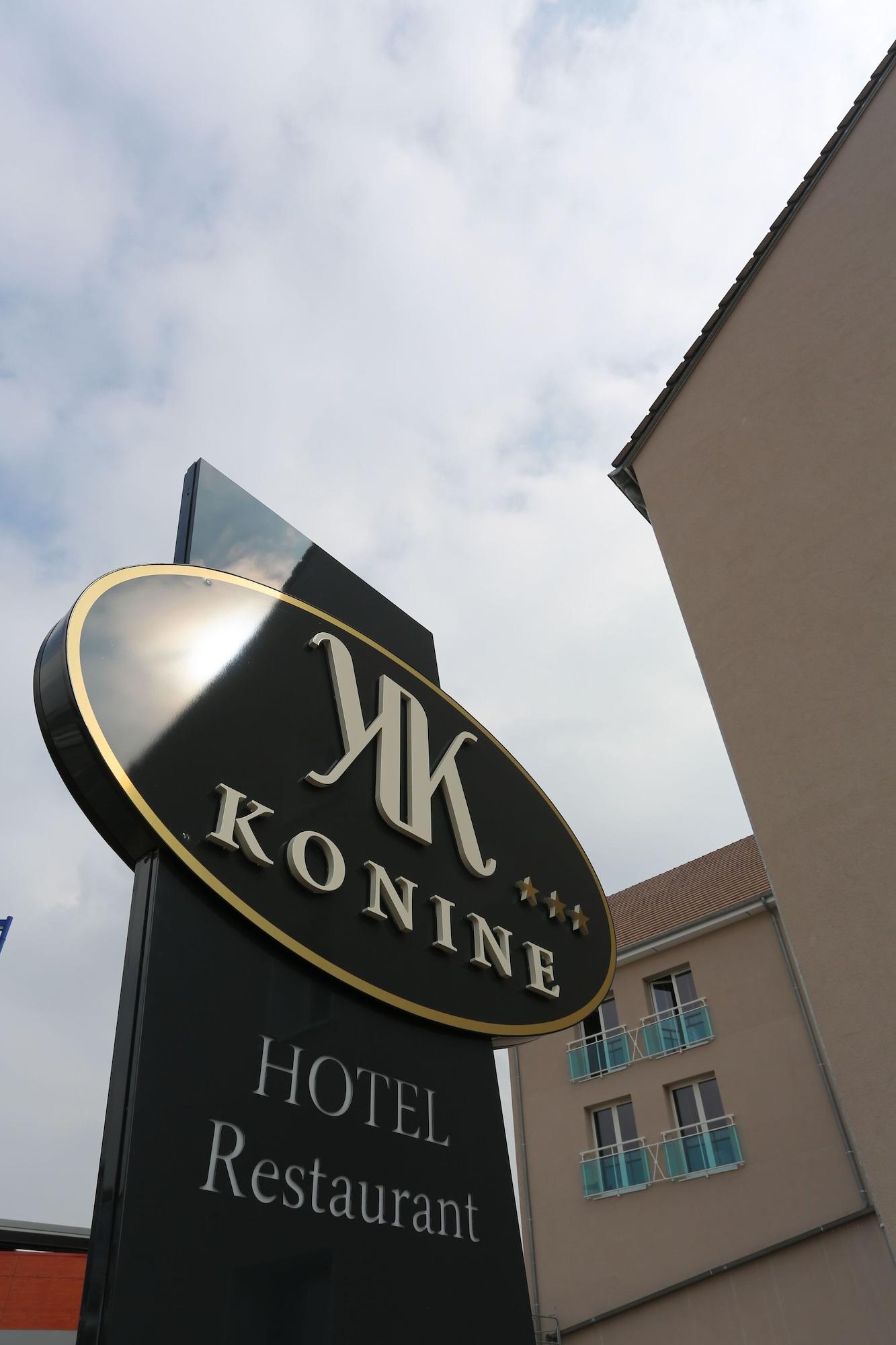 Le Konine - Hotel & Bar & Restaurant Montceau-les-Mines Buitenkant foto